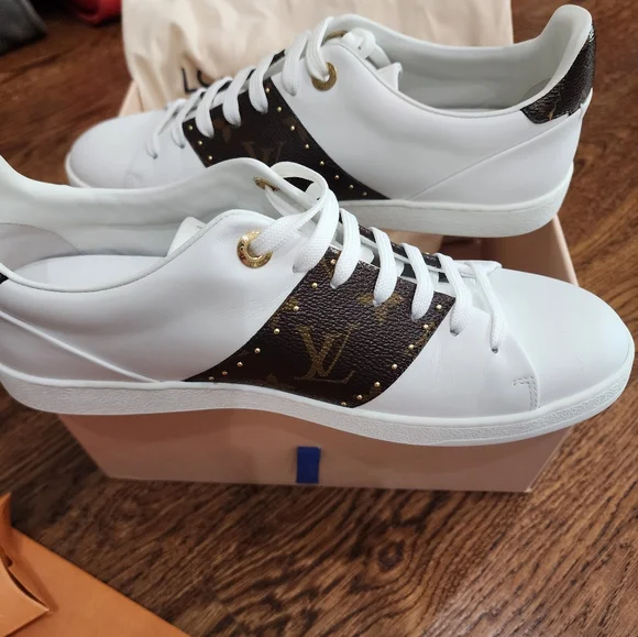 NIB Louis Vuitton Frontrow Sneakers